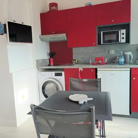Holiday home Maison Port De La Cotiniere A 150m De La